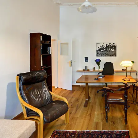 Dunckerstr. Habitación en casa particular